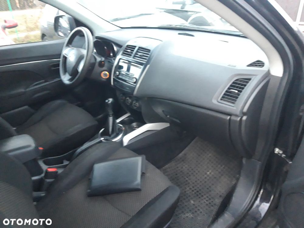 Mitsubishi ASX 1.6 2WD Comfort Edition - 11