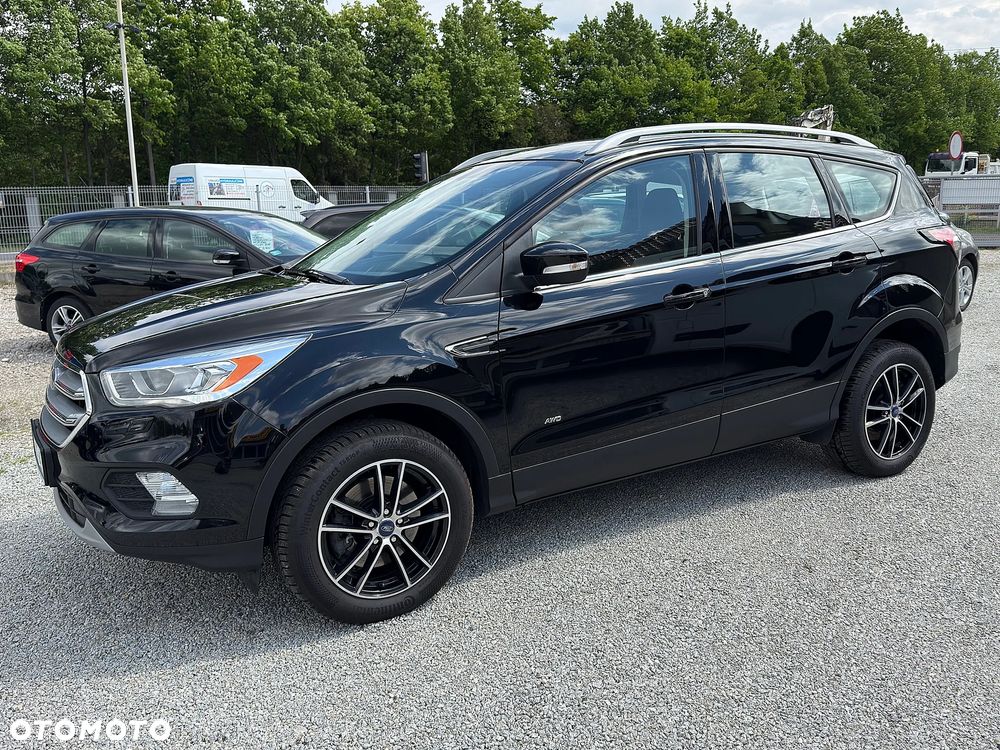 Ford Kuga 2.0 TDCi 4x4 Titanium - 4