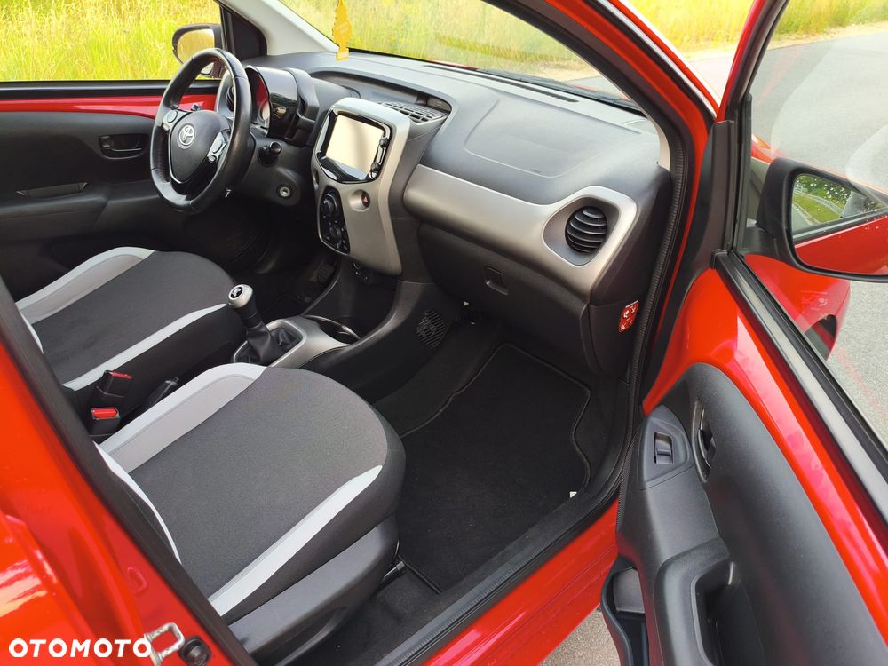 Toyota Aygo 1.0 VVT-i Sprint EU6 - 17