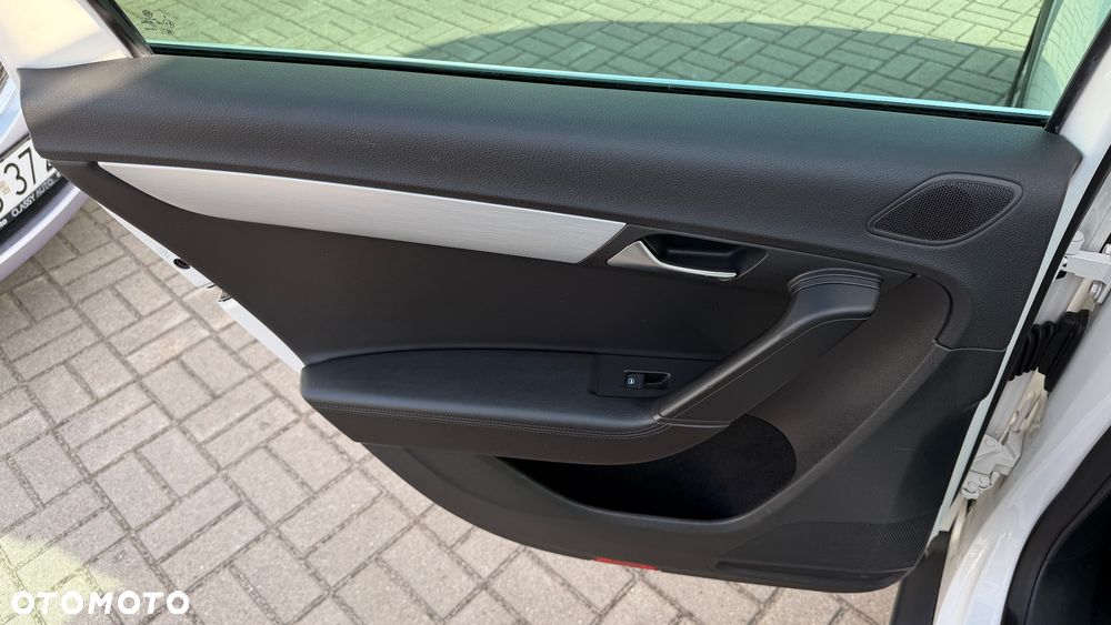 Volkswagen Passat Alltrack - 22