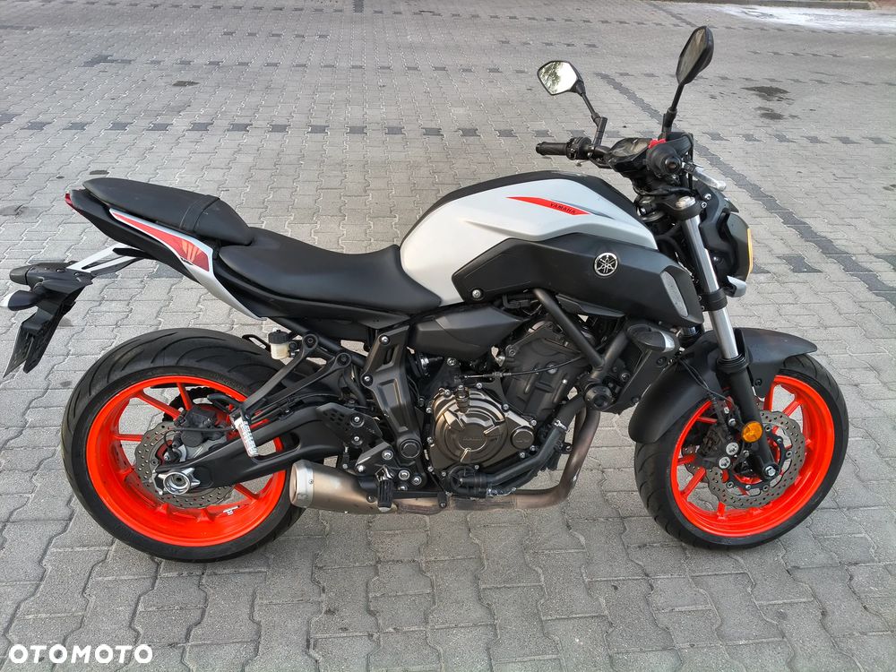 Yamaha MT - 1