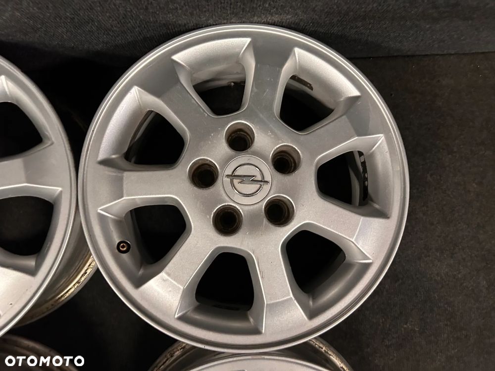 Alufelgi Opel Zafira, Astra H, Meriva 15 cali 5x110 4szt. - 13