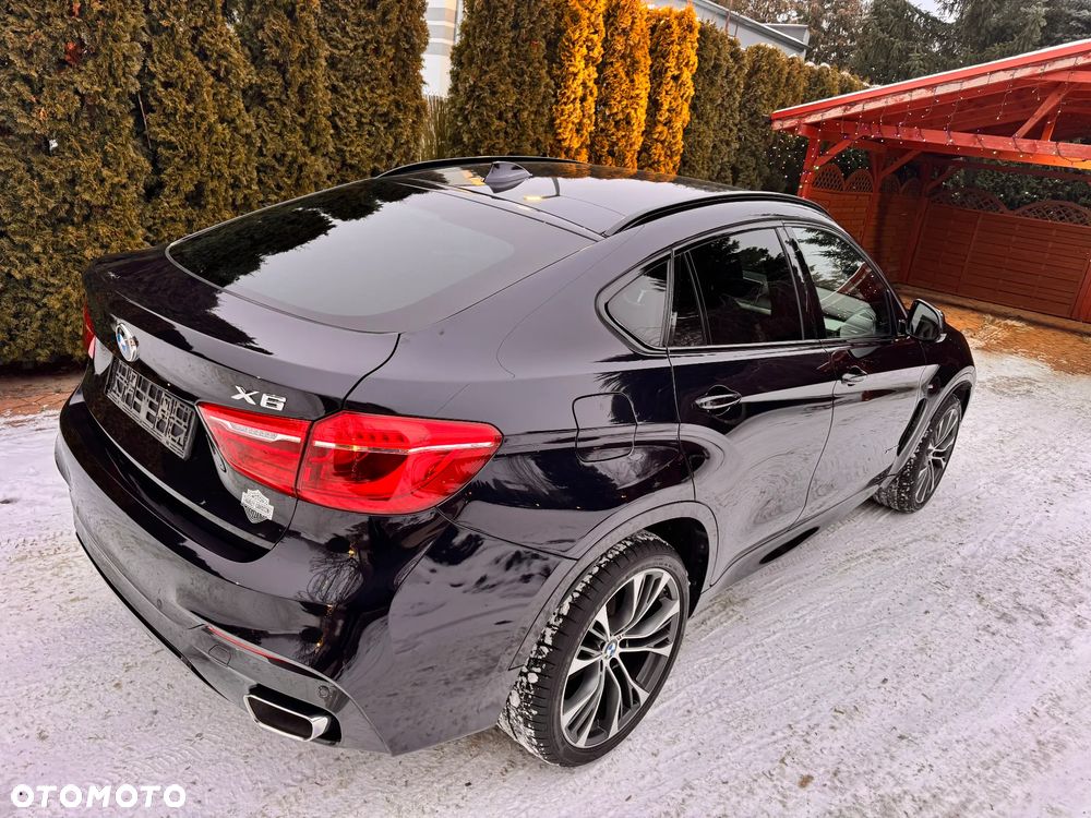 BMW X6 xDrive40d - 13