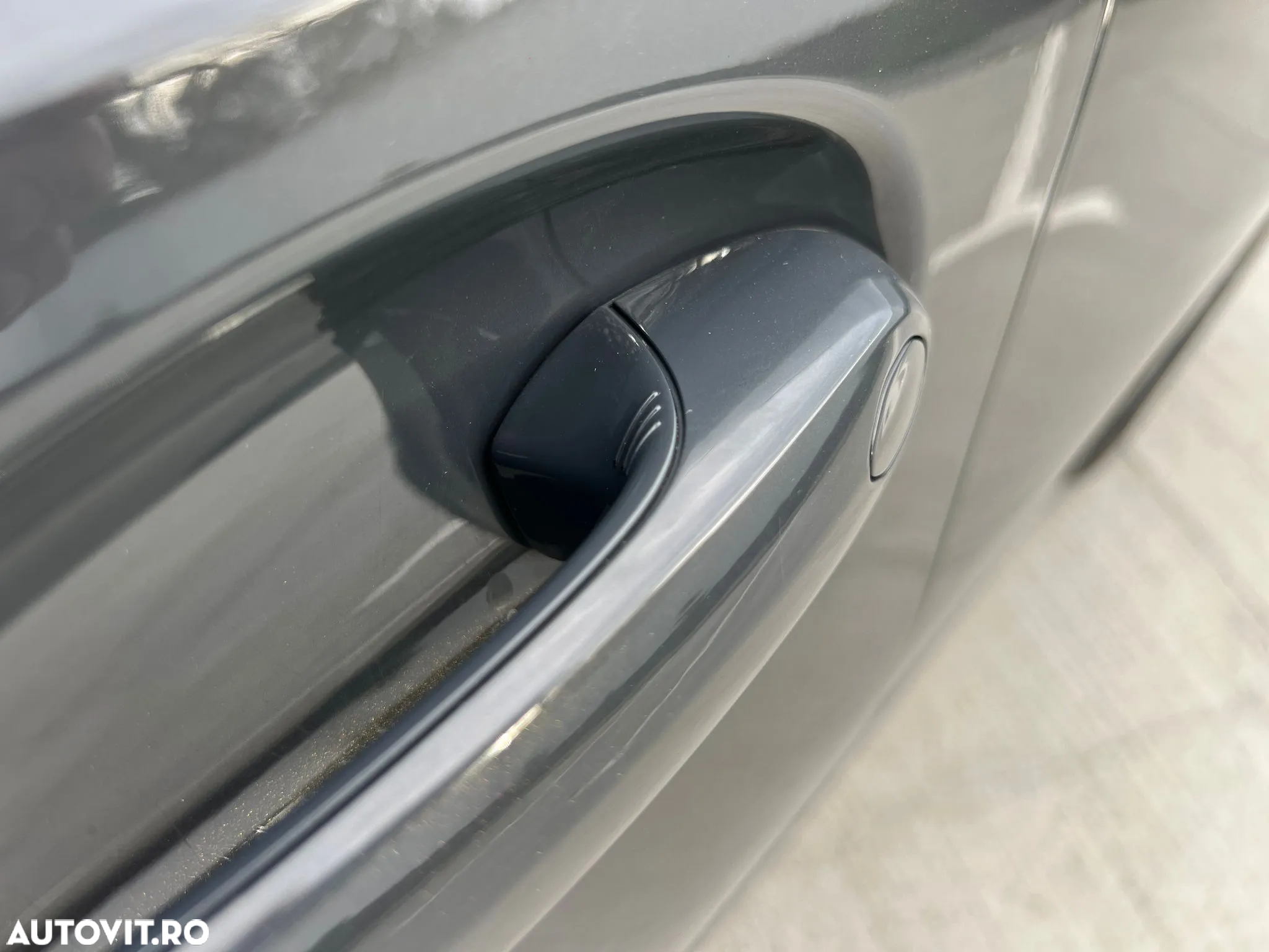 BMW Seria 3 320d Aut. Sport Line - 39