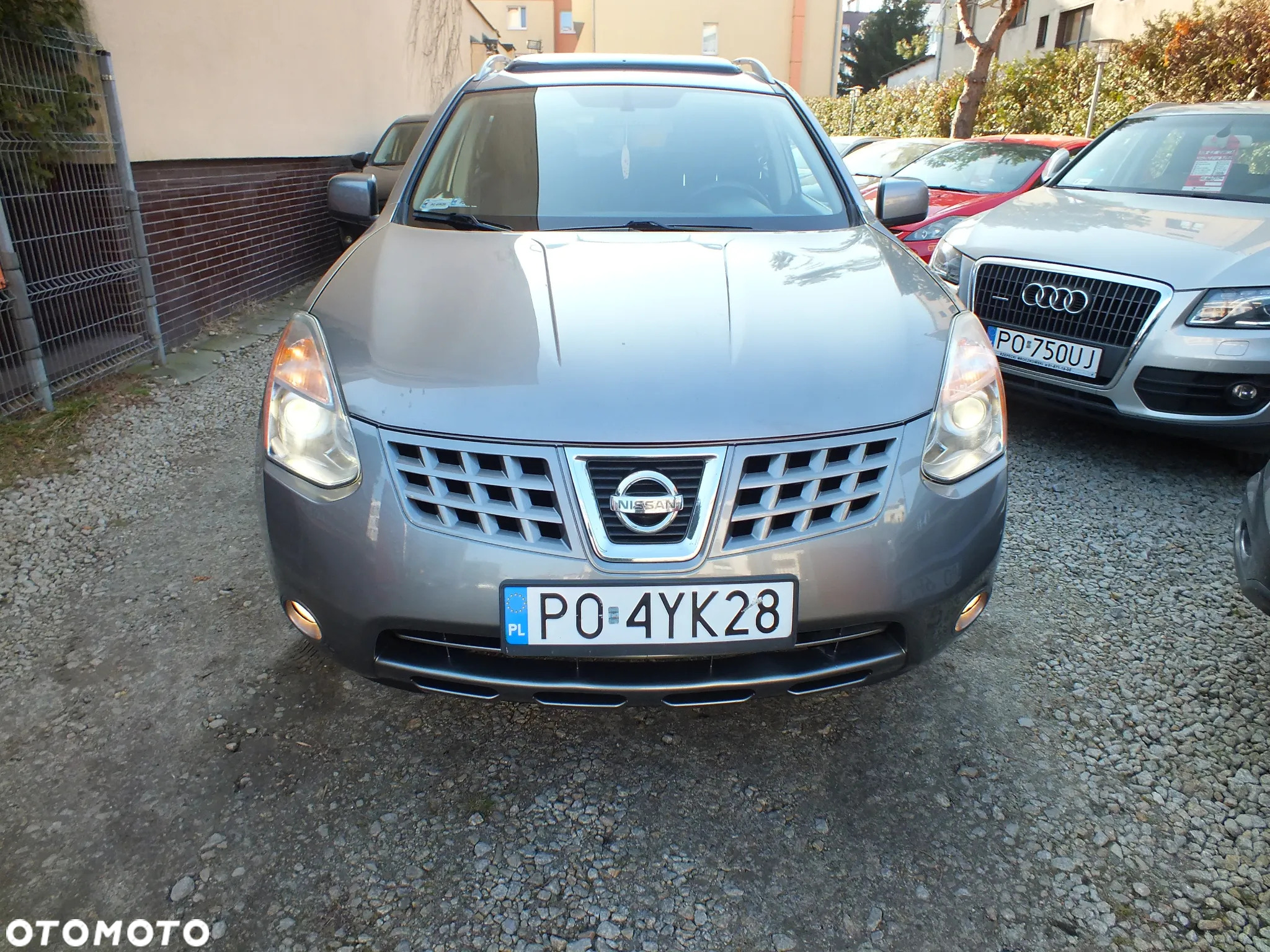 Nissan Rogue - 6