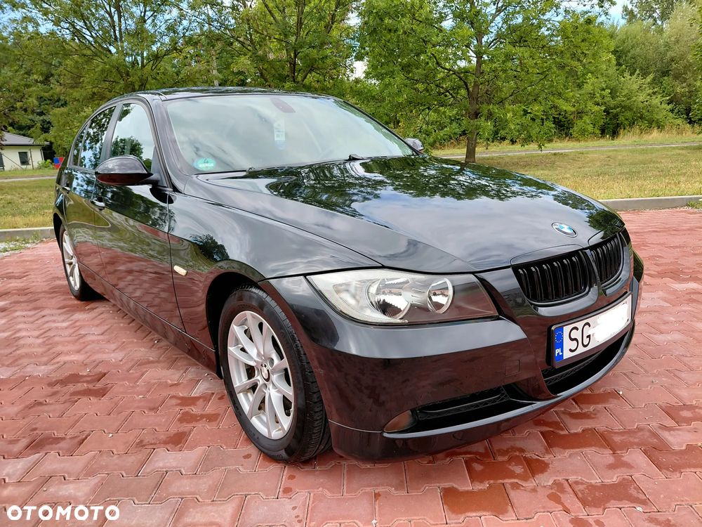 BMW Seria 3 - 37