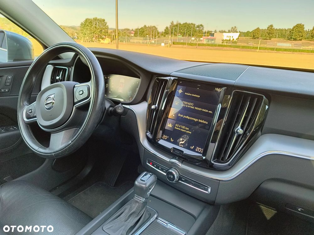 Volvo XC 60 - 36