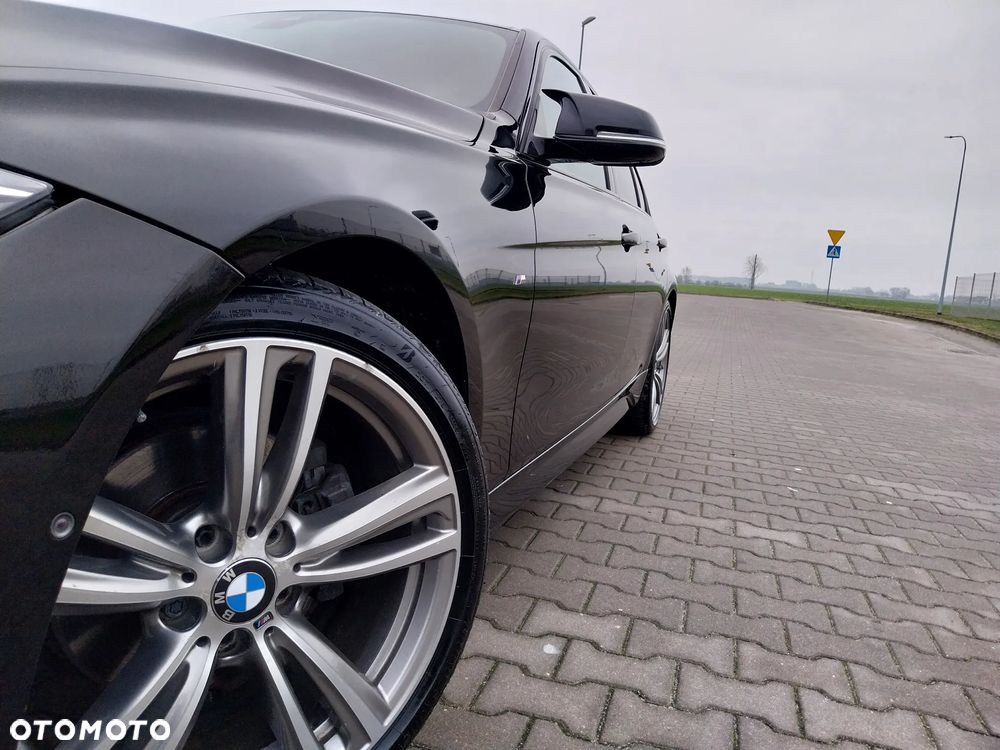 BMW Seria 3 320d Edition M Sport Shadow - 15