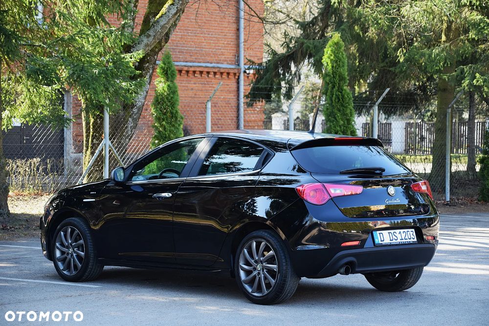 Alfa Romeo Giulietta - 16