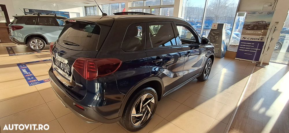 Suzuki Vitara 1.4 Boosterjet 6MT AllGrip MHEV Luxus - 4