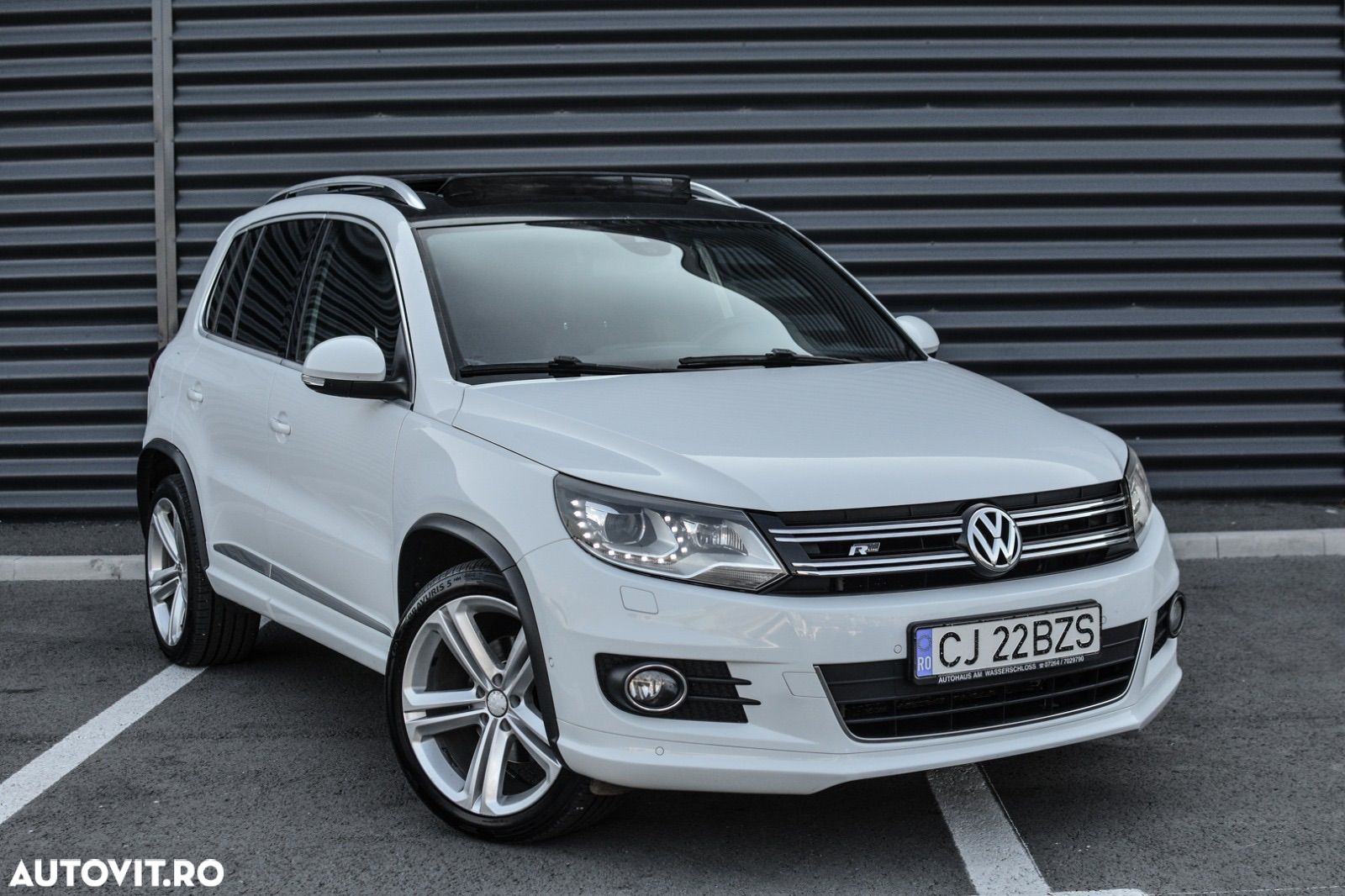 Volkswagen Tiguan 2.0 TDI DPF 4Motion BlueMotion Technology DSG Life - 1