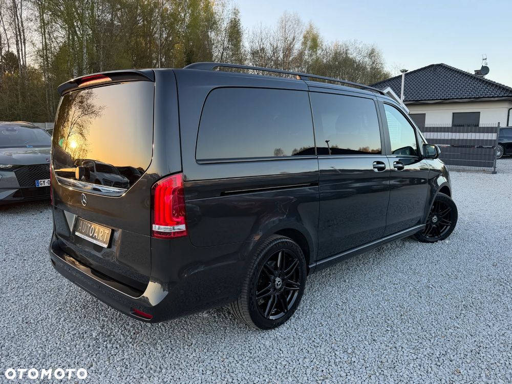 Mercedes-Benz Klasa V 300 d lang 9G-TRONIC Avantgarde - 17