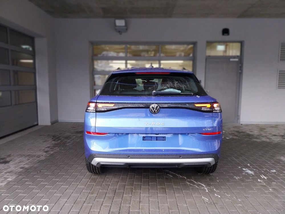 Volkswagen T-Roc - 4