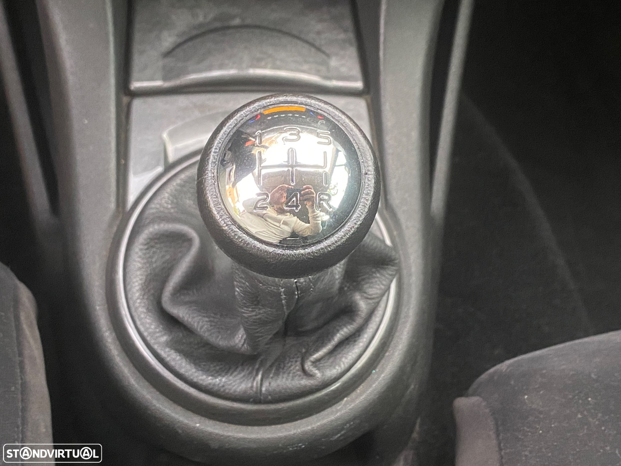 Citroën C4 1.6 HDi 110 Exclusive - 38