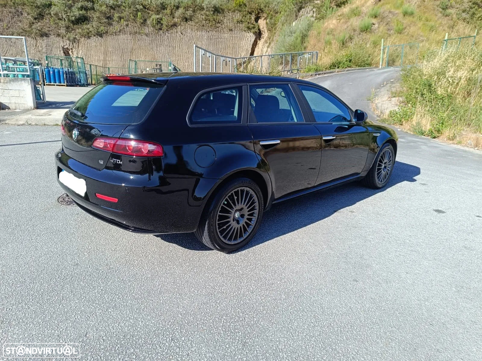 Alfa Romeo 159 Sportwagon 1.9 JTDm 8V Elegante - 4