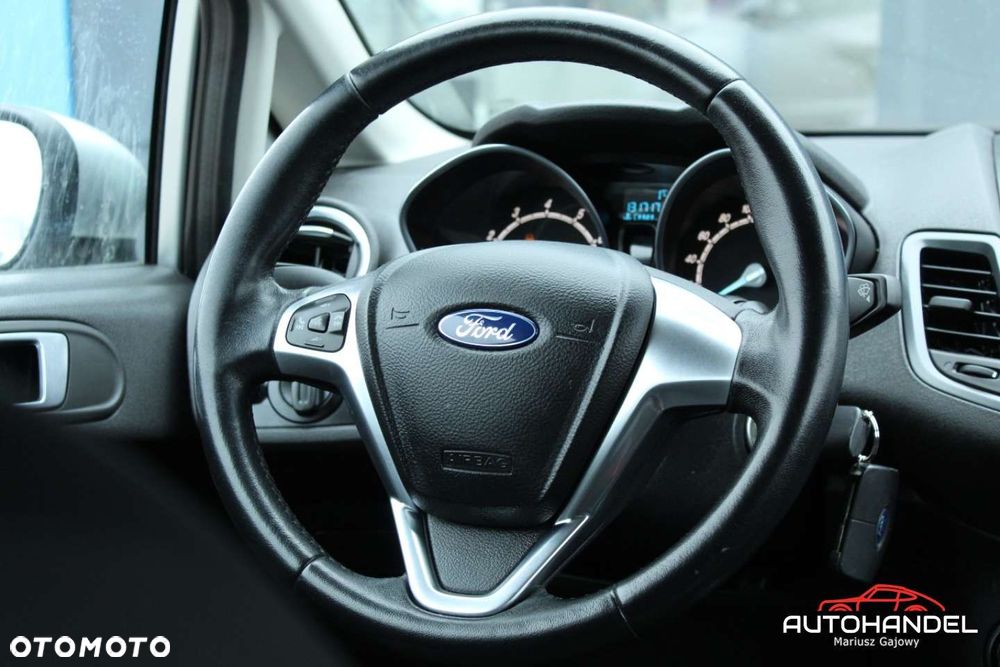 Ford Fiesta - 9