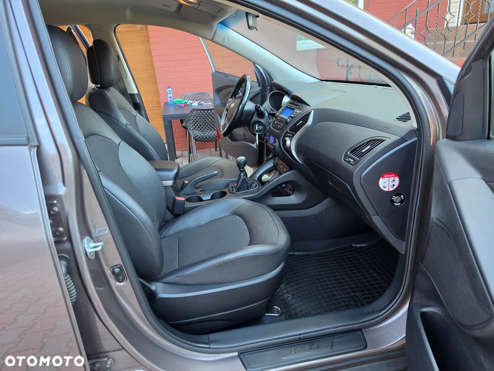 Hyundai ix35 2.0 CRDi 4WD Premium - 19