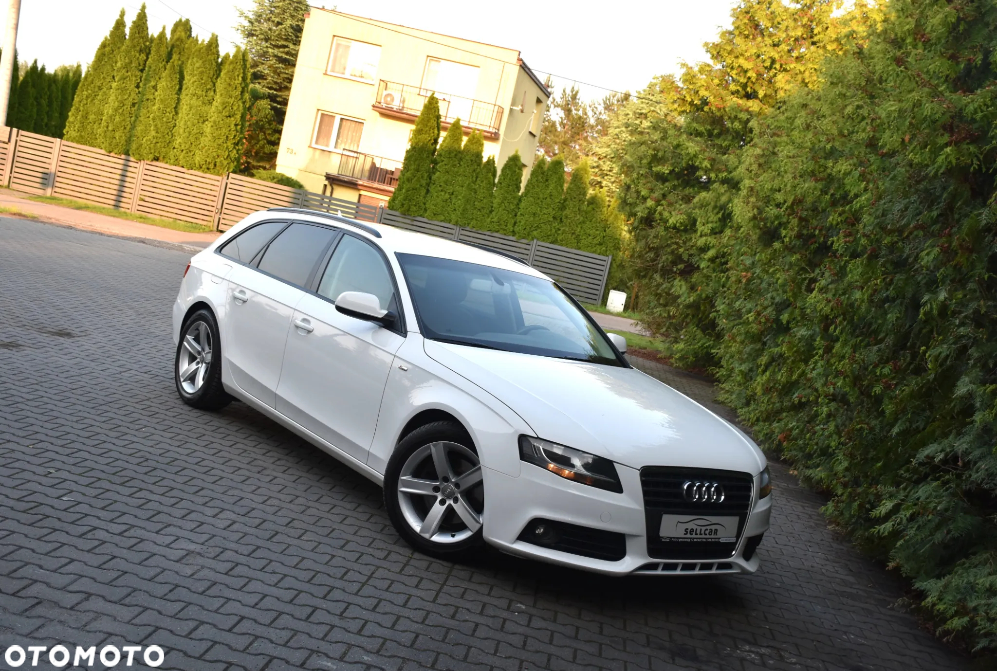 Audi A4 Avant 2.0 TDI DPF Ambiente - 2