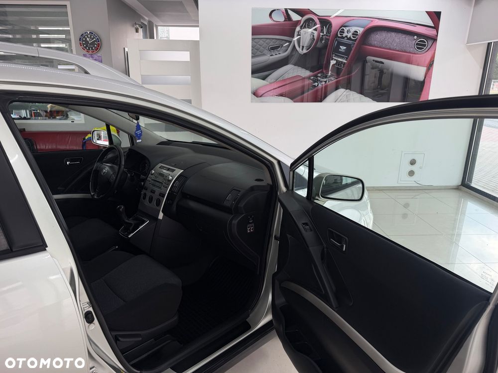 Toyota Corolla Verso 2.0 D-4D Prestige - 5