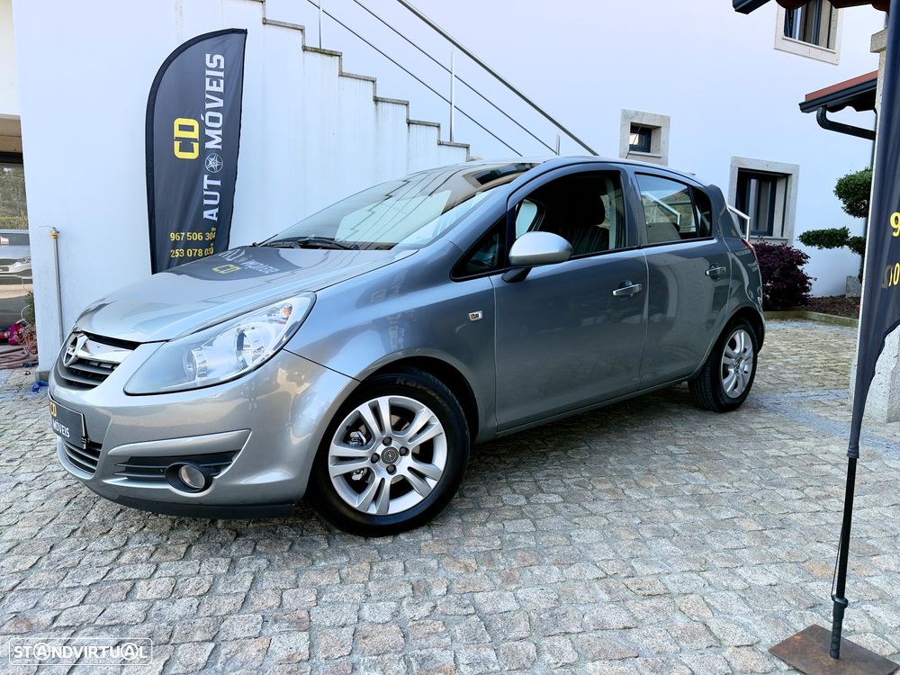 Opel Corsa 1.2 Enjoy - 2