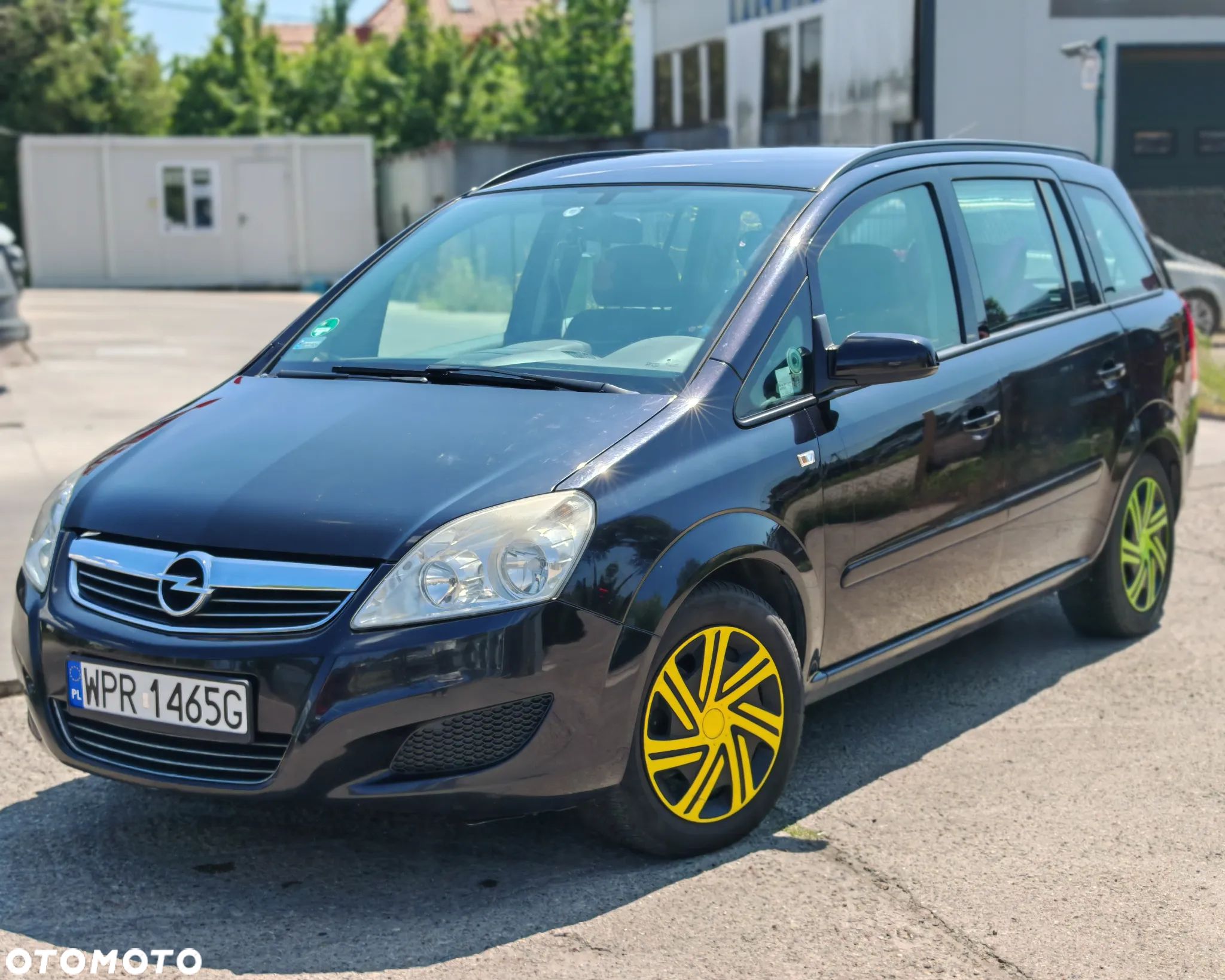 Opel Zafira - 1