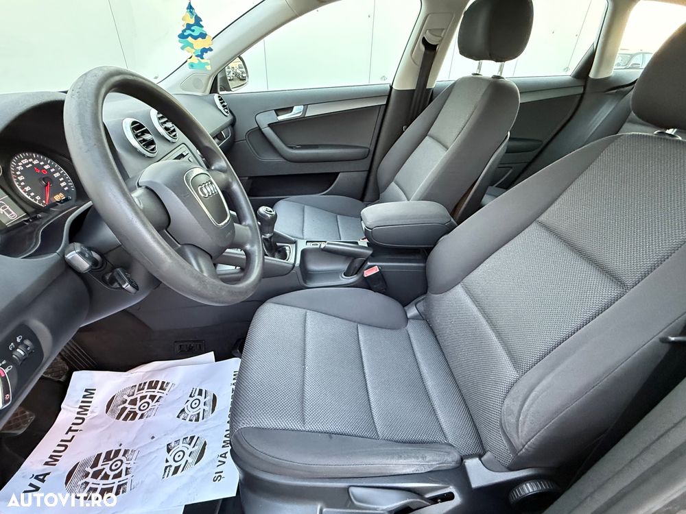 AUDI A3 Sportback 2010 — imagine 13