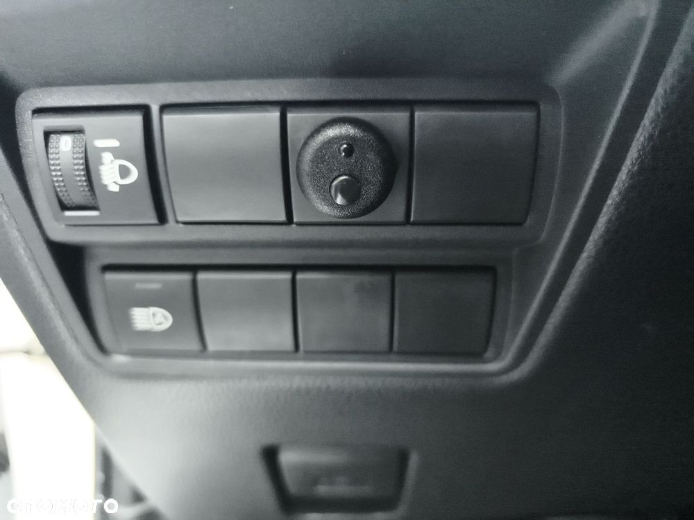 Toyota Yaris - 22