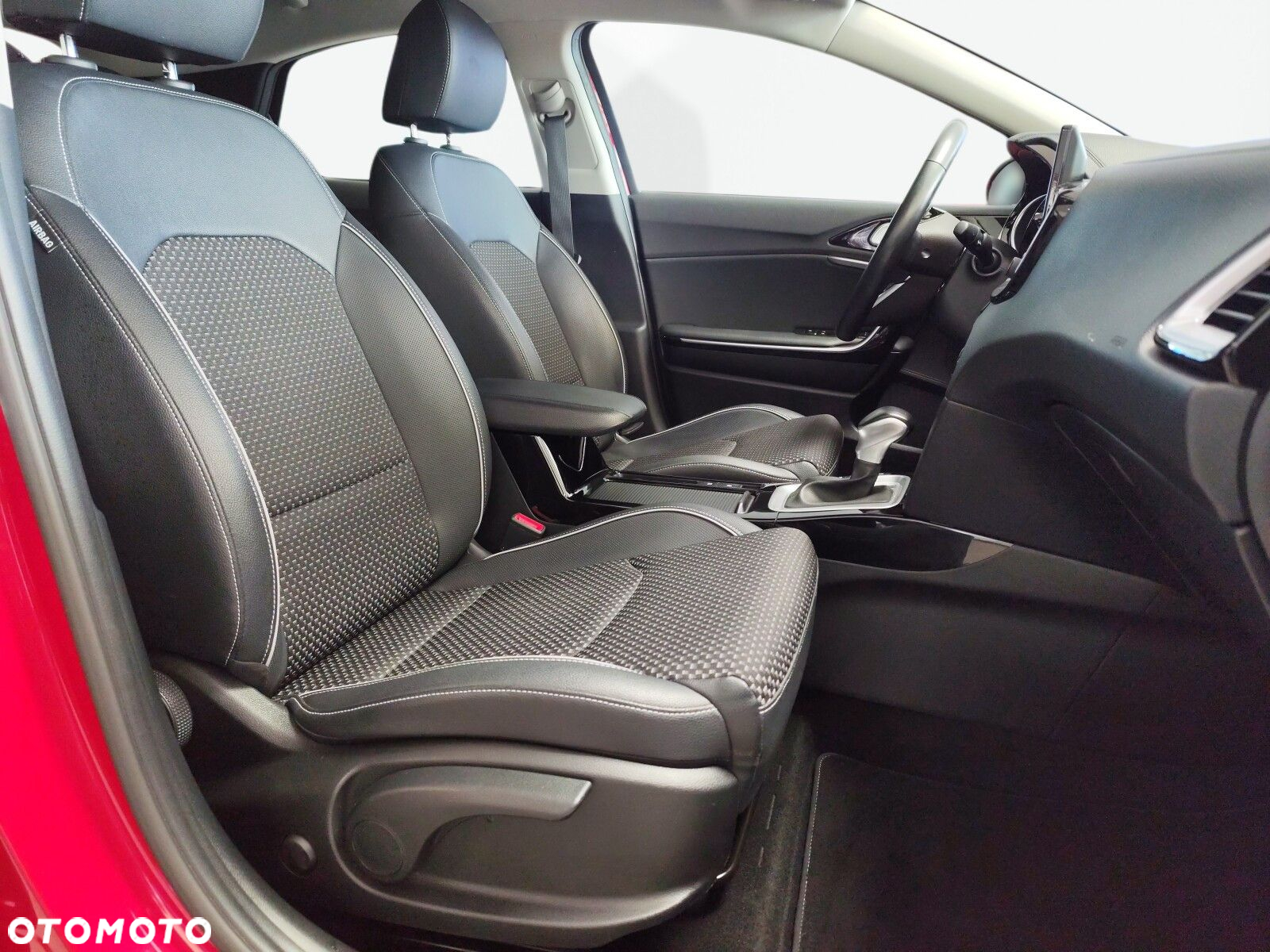 Kia XCeed - 21