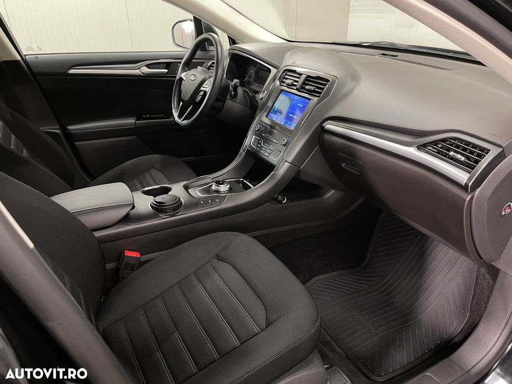 Ford Mondeo 2.0 TDCI Aut. Trend - 11