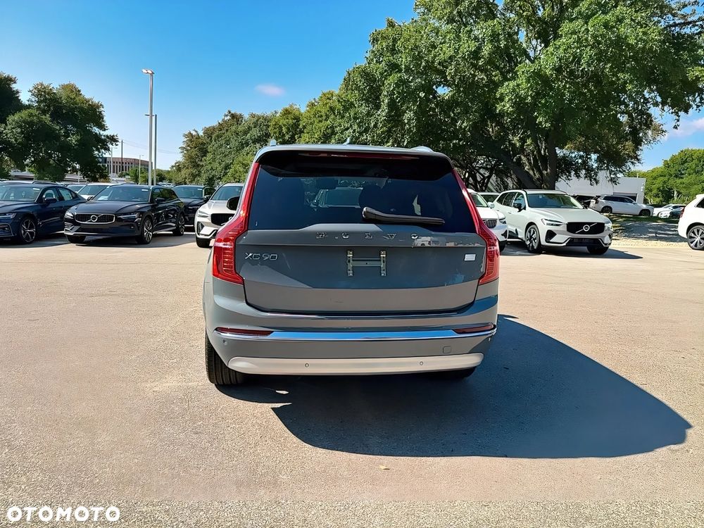 Volvo XC 90 T8 AWD Plug-In Hybrid Inscription 7os - 4