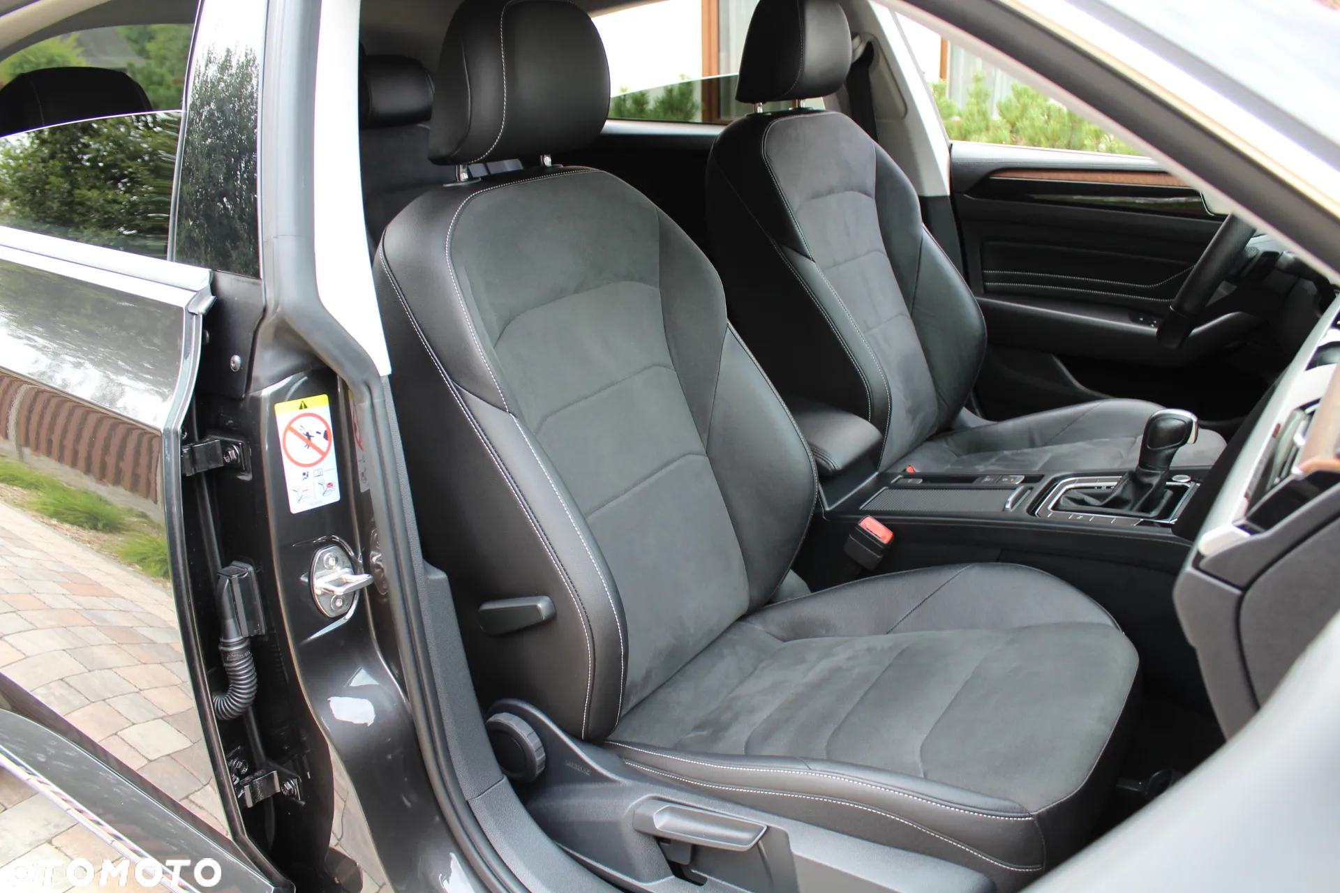 Volkswagen Arteon 2.0 TDI Elegance DSG - 27