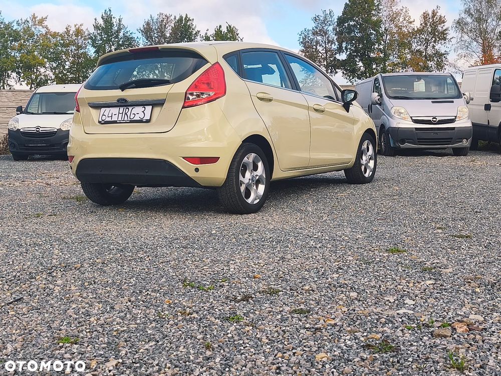 Ford Fiesta 1.25 Titanium - 6