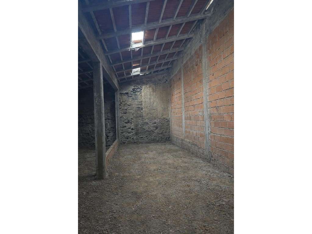 Moradia T2 para construção em Mangualde - Grande imagem: 5/7