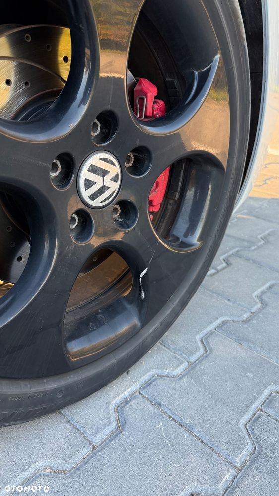 Volkswagen Golf - 9