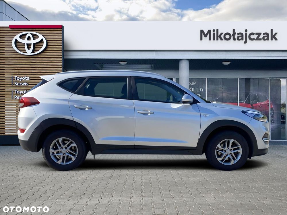 Hyundai Tucson 1.6 GDI BlueDrive Comfort 2WD - 11