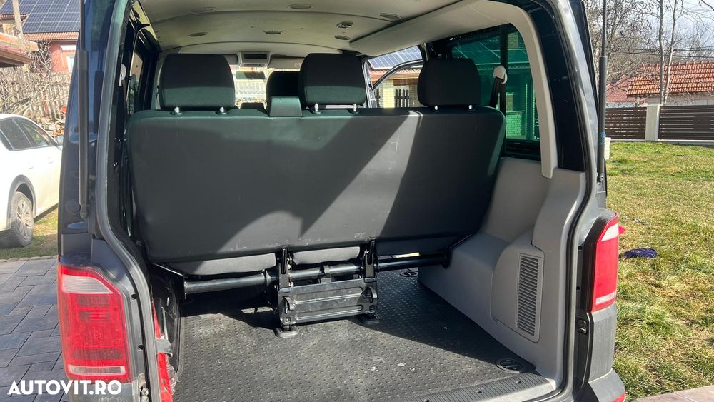 Volkswagen Transporter - 11