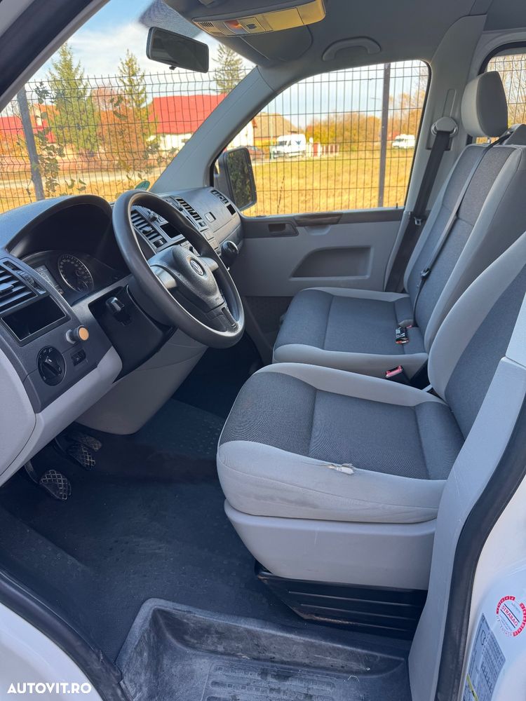 Volkswagen Transporter - 8