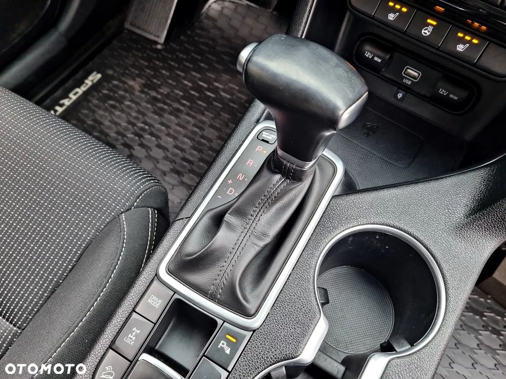 Kia Sportage 1.6 CRDI AWD DCT GT LINE - 24