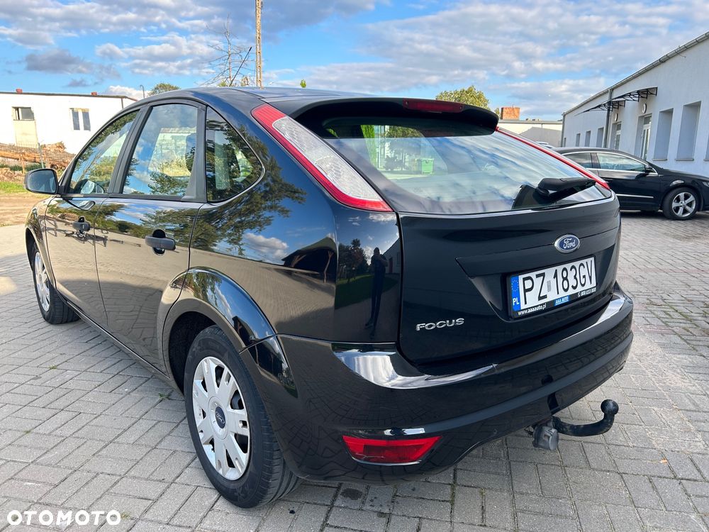 Ford Focus 1.6 Trend - 4