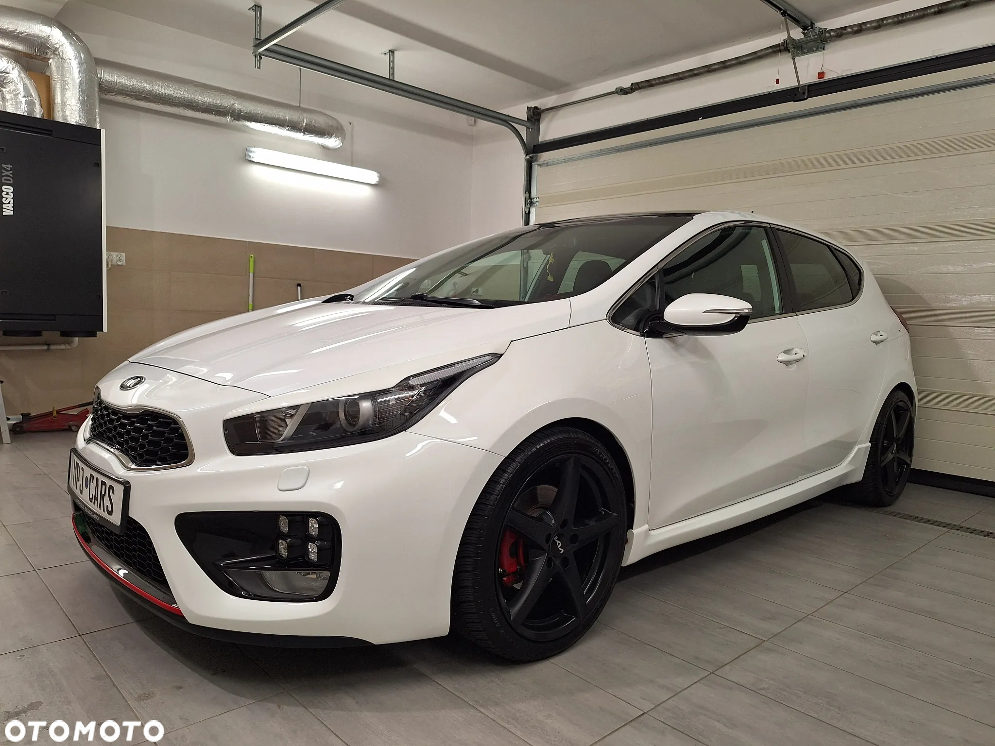 Kia Ceed 1.6 T-GDI GT - 5
