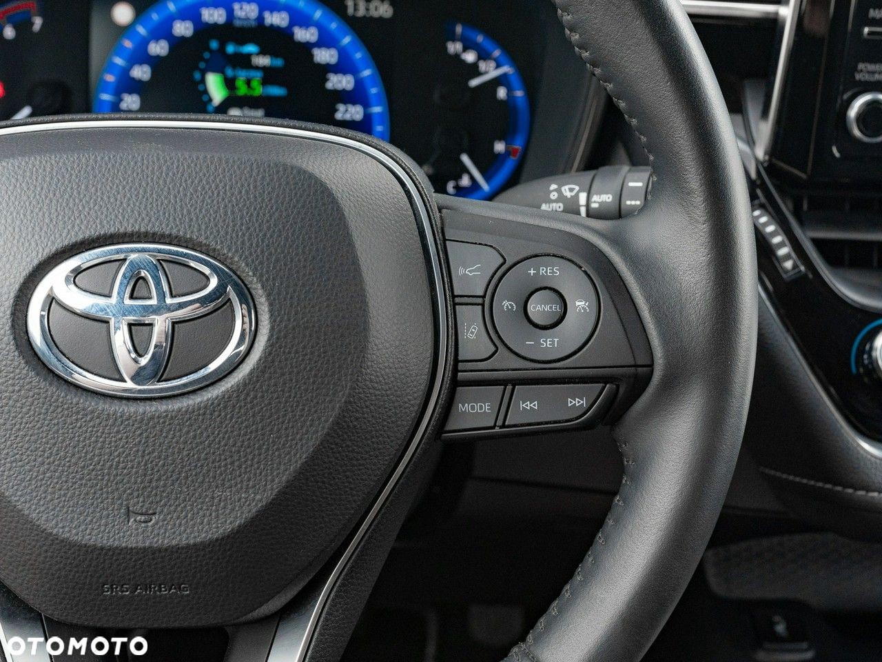 Toyota Corolla 1.8 Hybrid GPF Comfort - 18