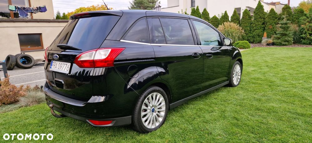 Ford Grand C-MAX - 8