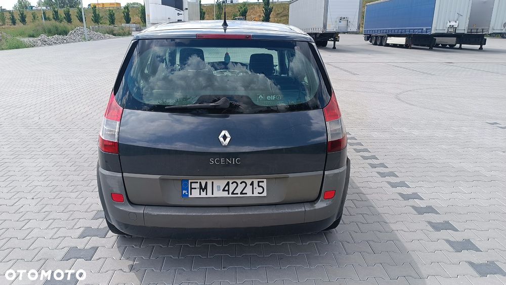Renault Scenic - 4