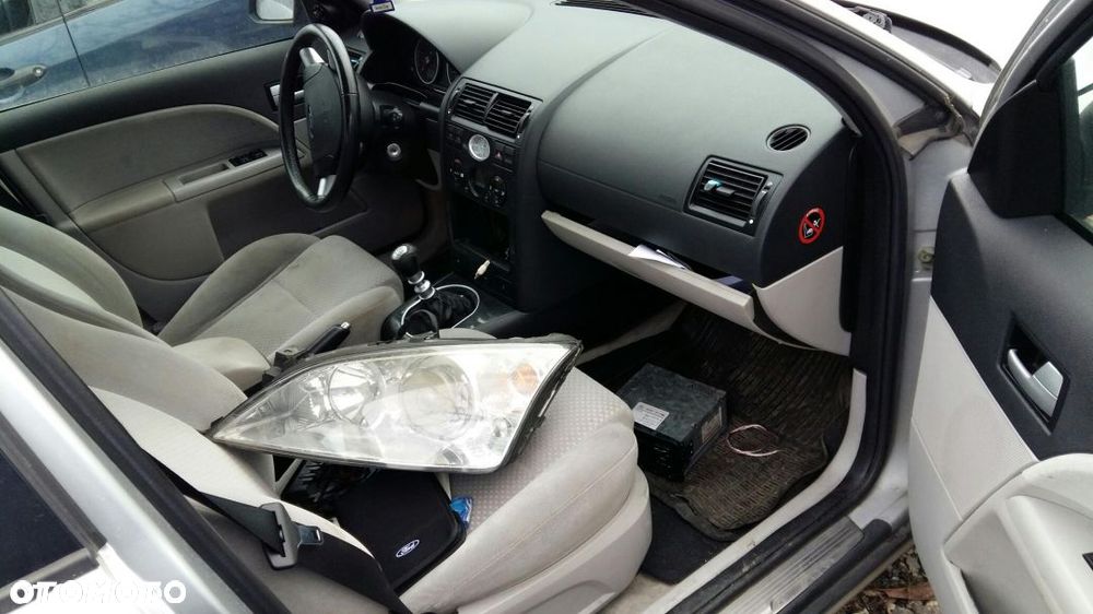 Części ford Mondeo mk3 2.0 115 KM krótkie wtryski hatchback Kombi - 5