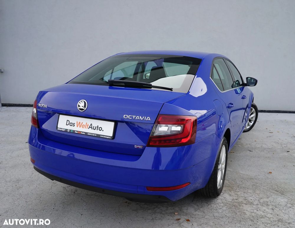 Skoda Octavia 1.6 TDI Style - 6
