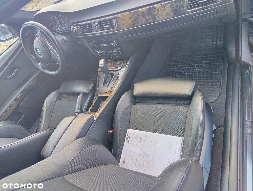 BMW Seria 3 325i xDrive - 8