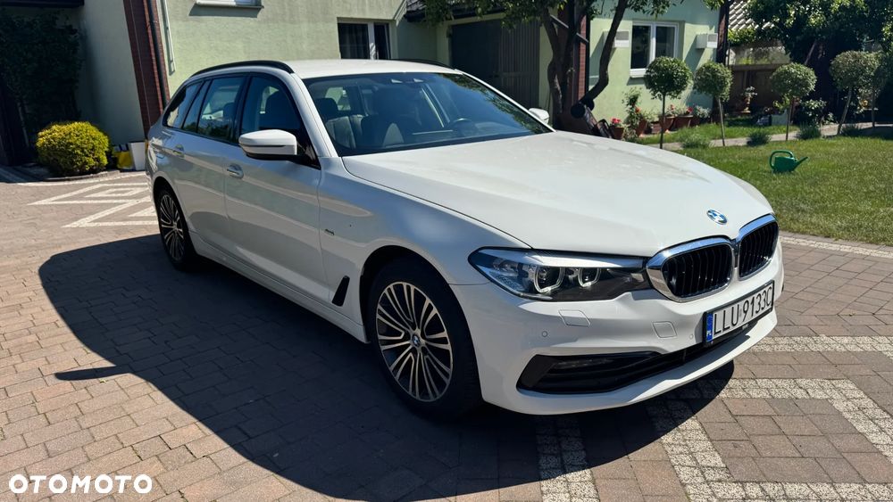 BMW Seria 5 520d xDrive Sport Line sport - 11