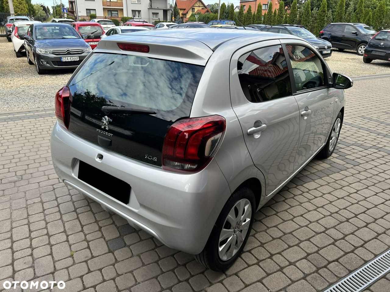 Peugeot 108 - 5