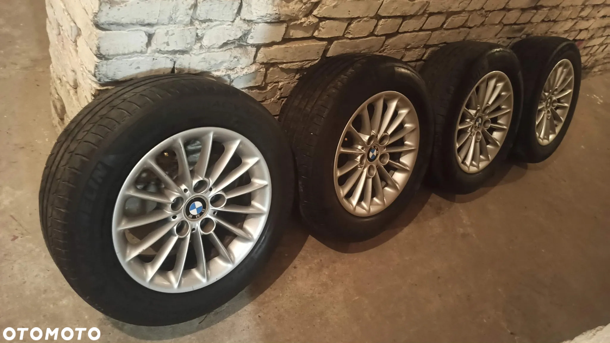 BMW Seria 5 520i - 16