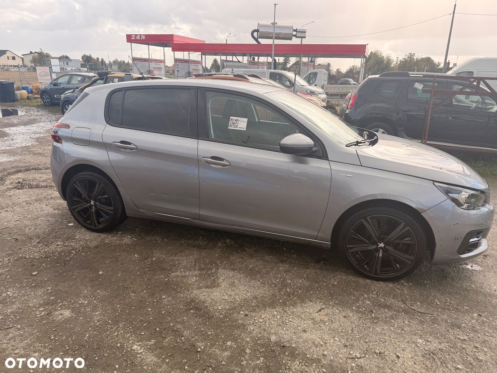 Peugeot 308 1.2 PureTech Allure S&S EAT8 - 4